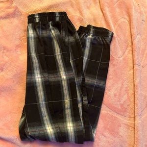 Black Plaid Sweatpants off SHEIN